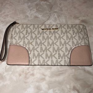 Michael Kors Large Leather Wristlet